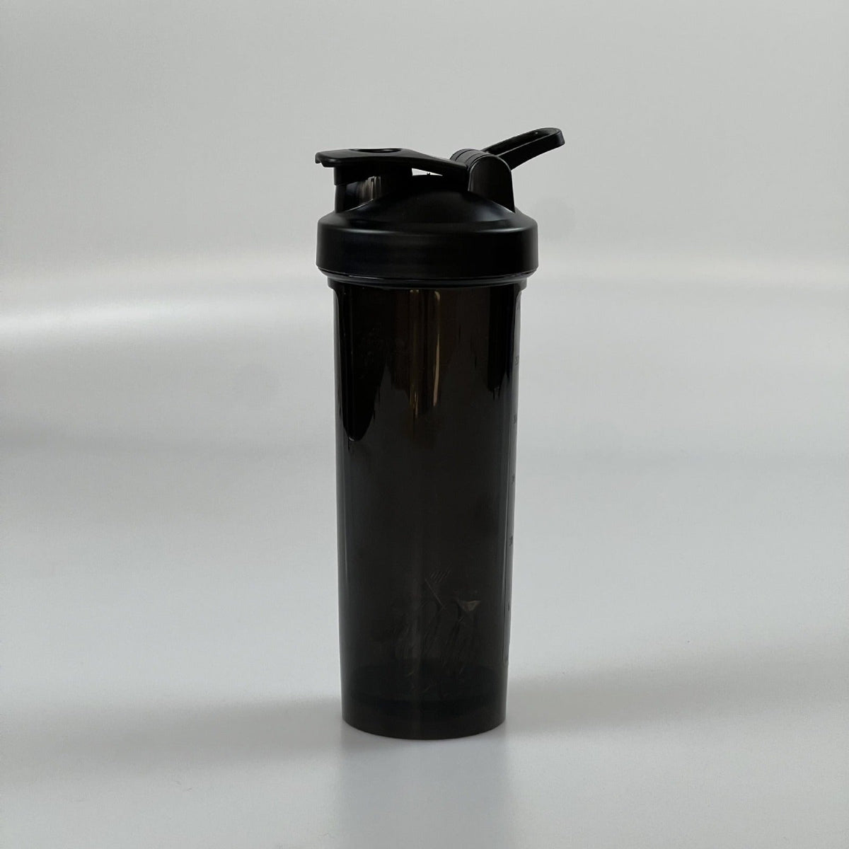 ILIORA SHAKER 750